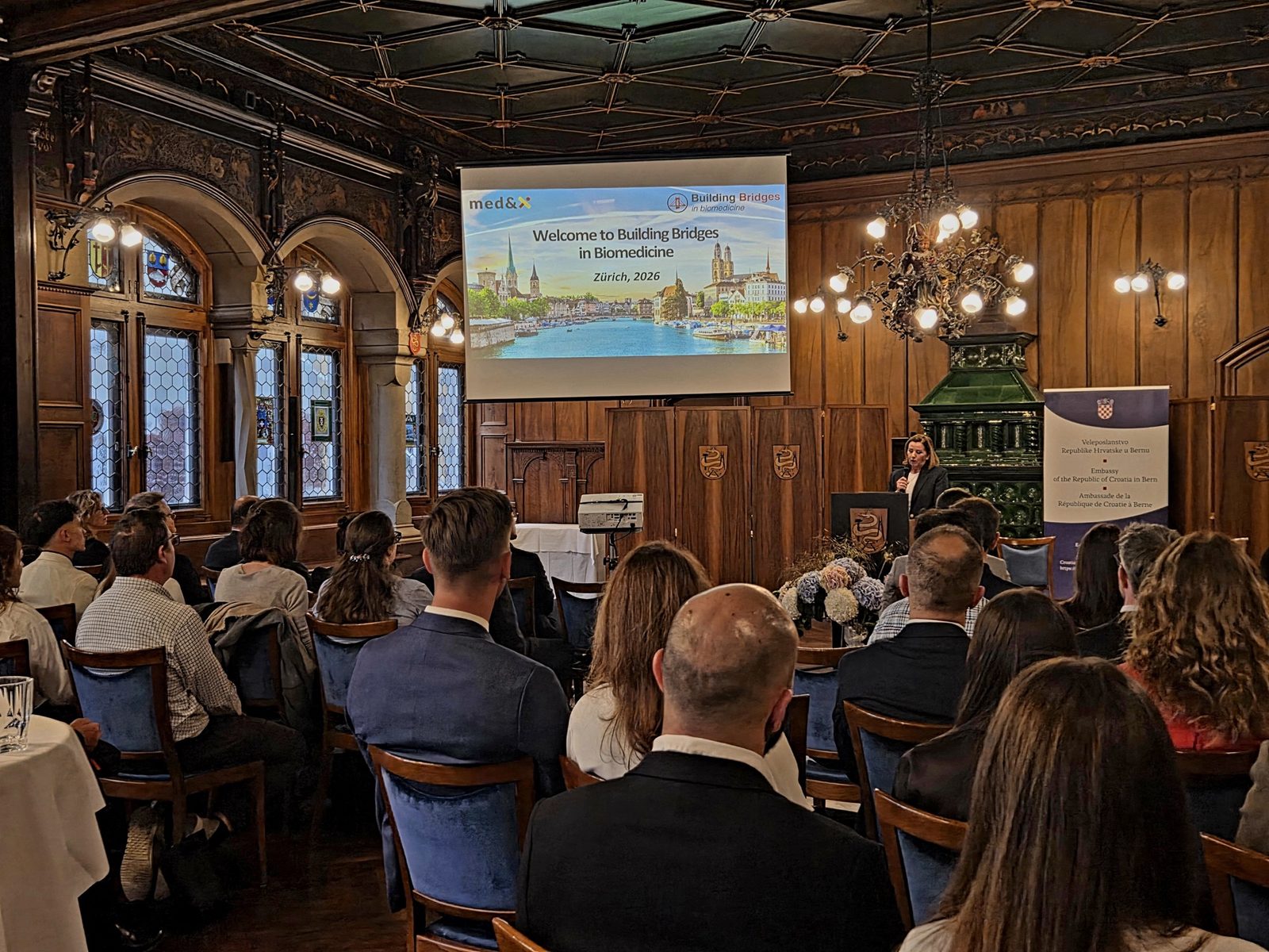 Publika na izdanju Building Bridges in Biomedicine u Zürichu